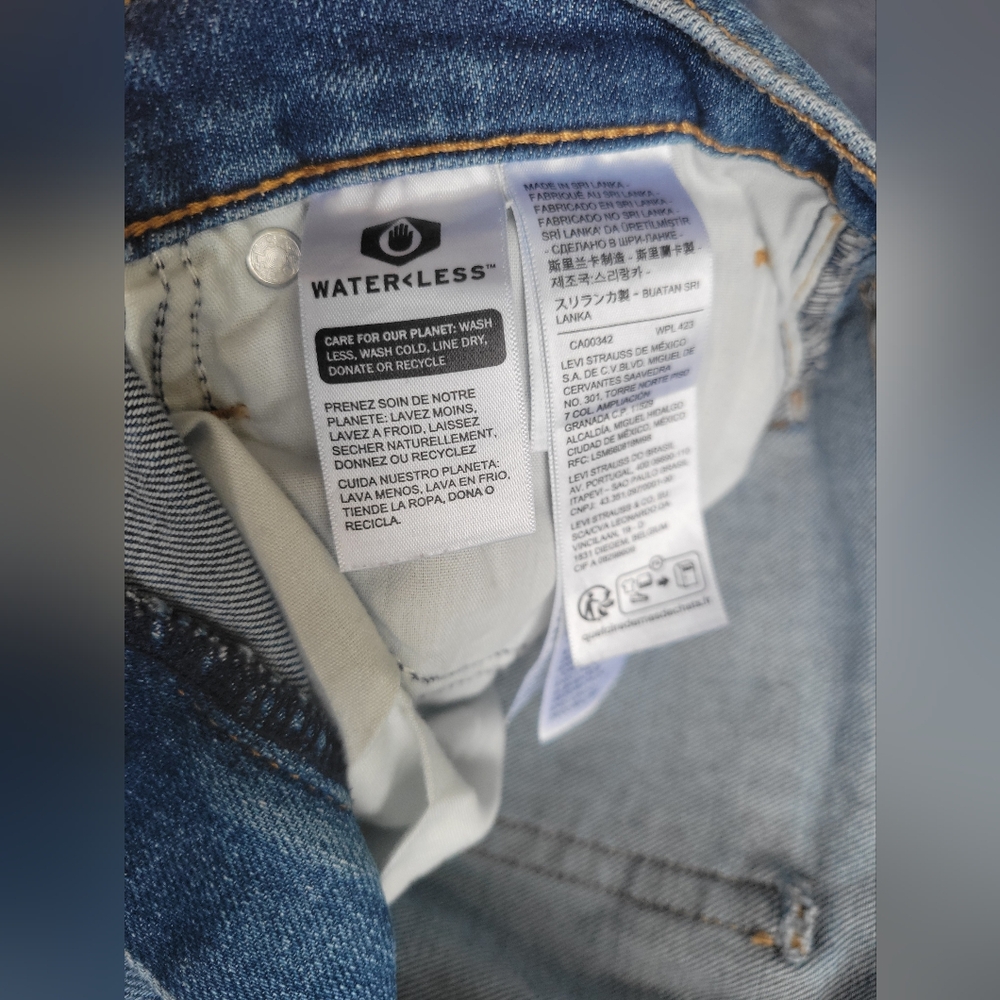LEVI'S JEANS - Picture 6 of 7